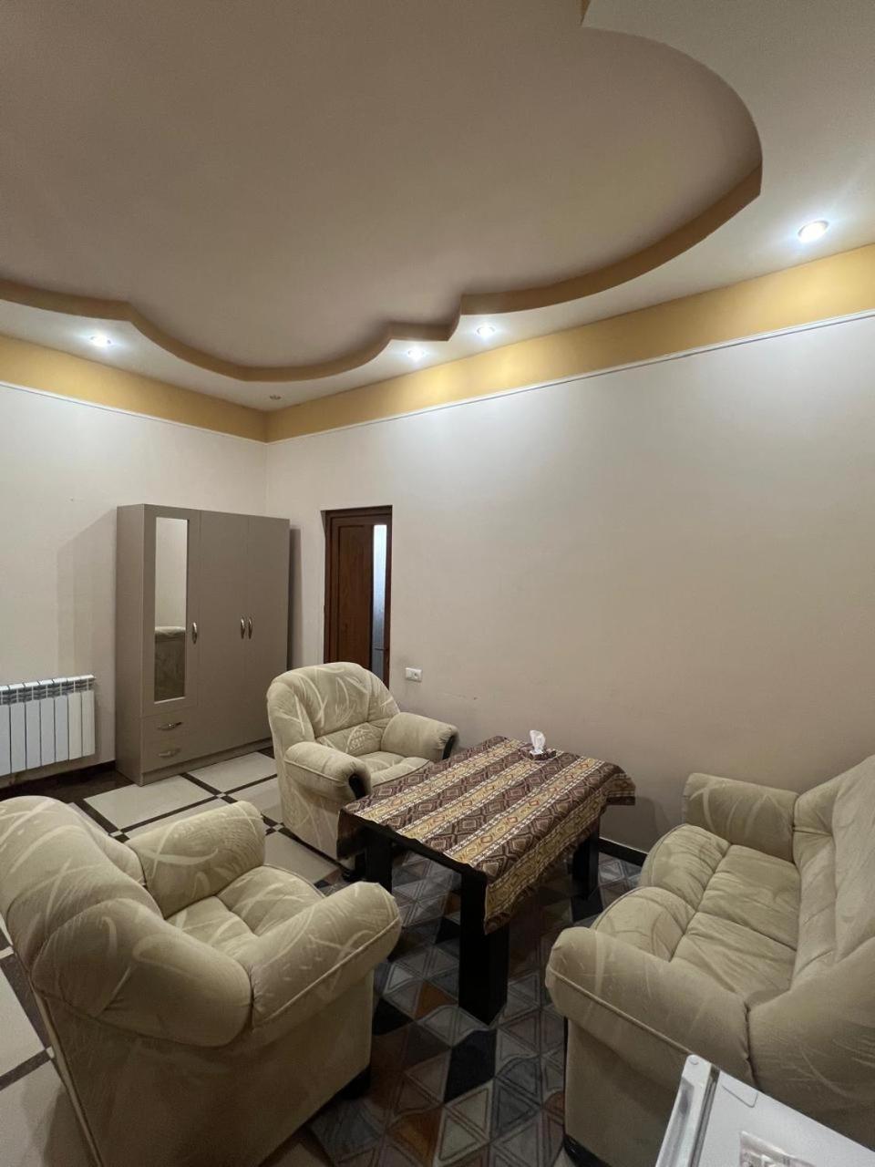 Narek+ Hotell Arrinj Rom bilde